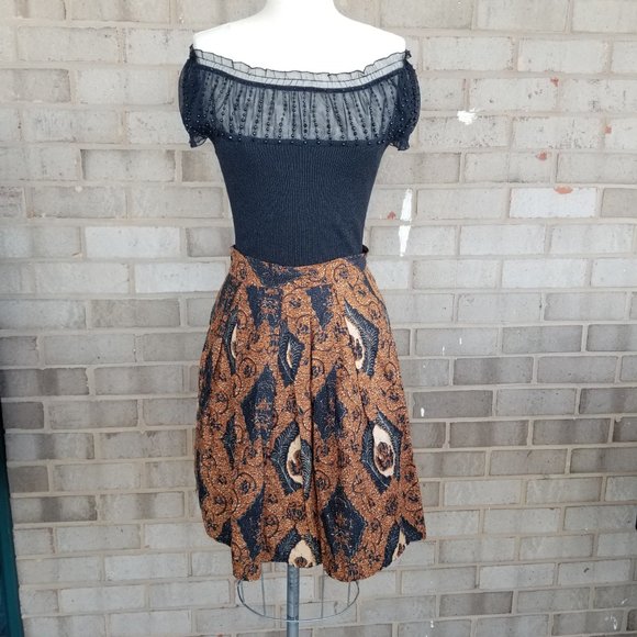 Gathered Skirt in brown print Pattern - Picture 3 of 12